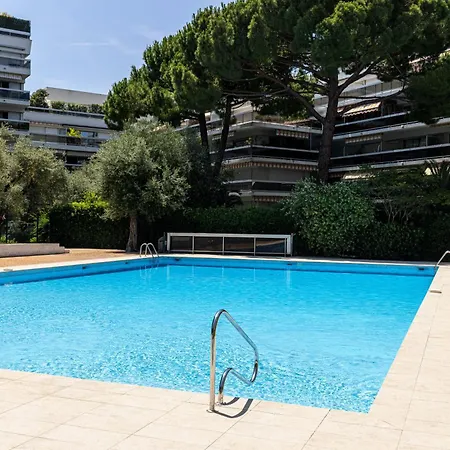 Apartment 6 Couchages Dans Avec Piscine